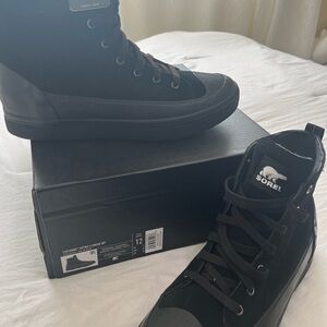 Sorel High-Top Sneakers  Metro ll. Size 12